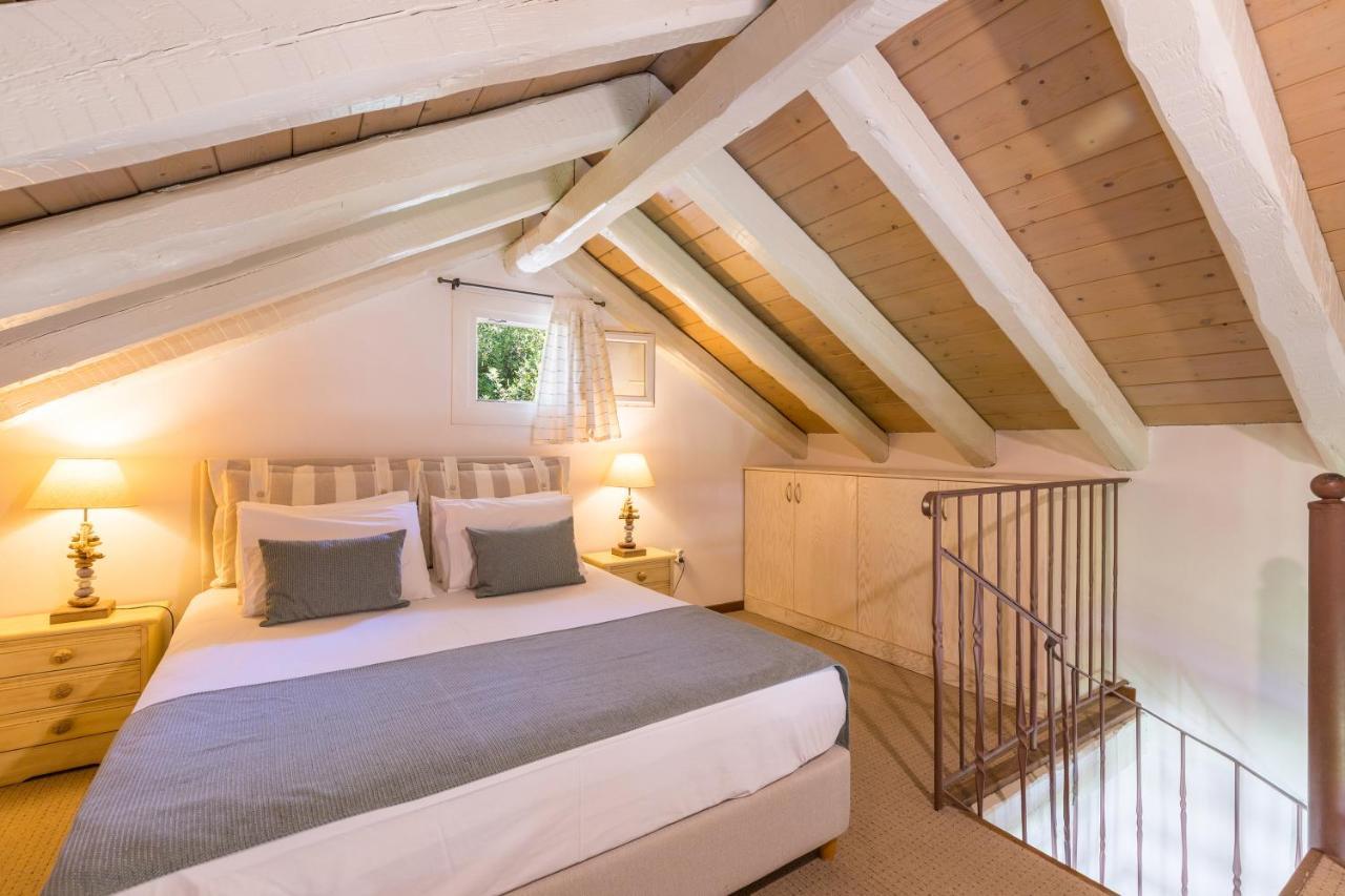 Petrinos Cottage Dafnila Екстериор снимка